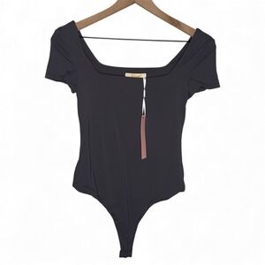 NWT Capped Sleeve Off the Shoulder Grey Bodysuit Thong‎ Style